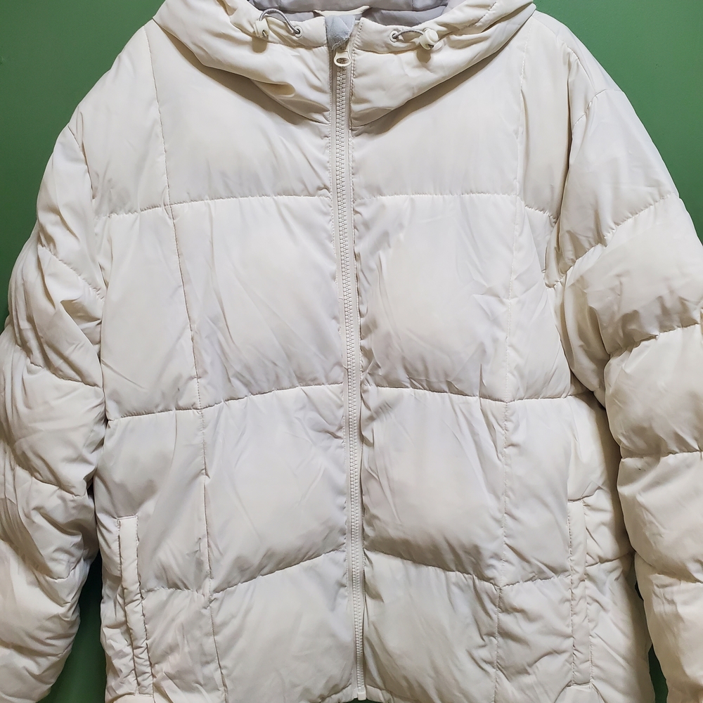 Goodfellow & Co Women's Cream Puffer Jacket